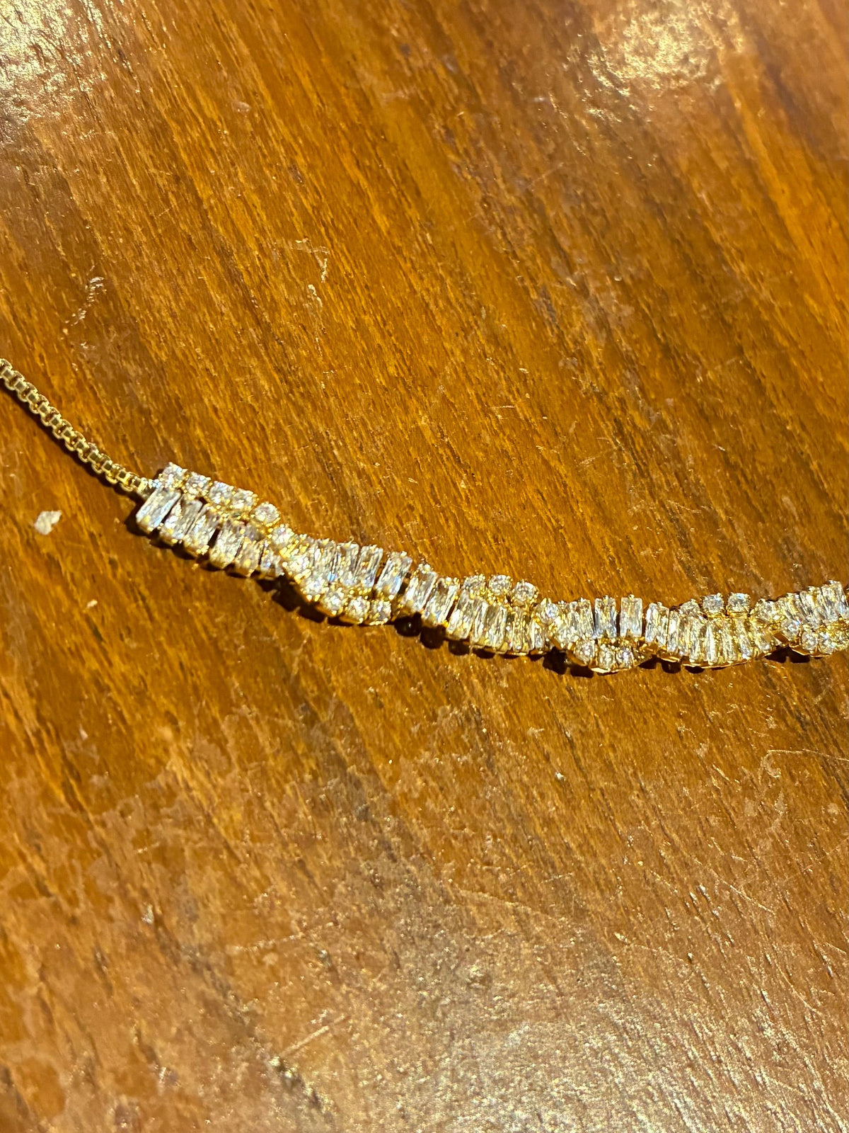 Twiste Dot Choker Stack
