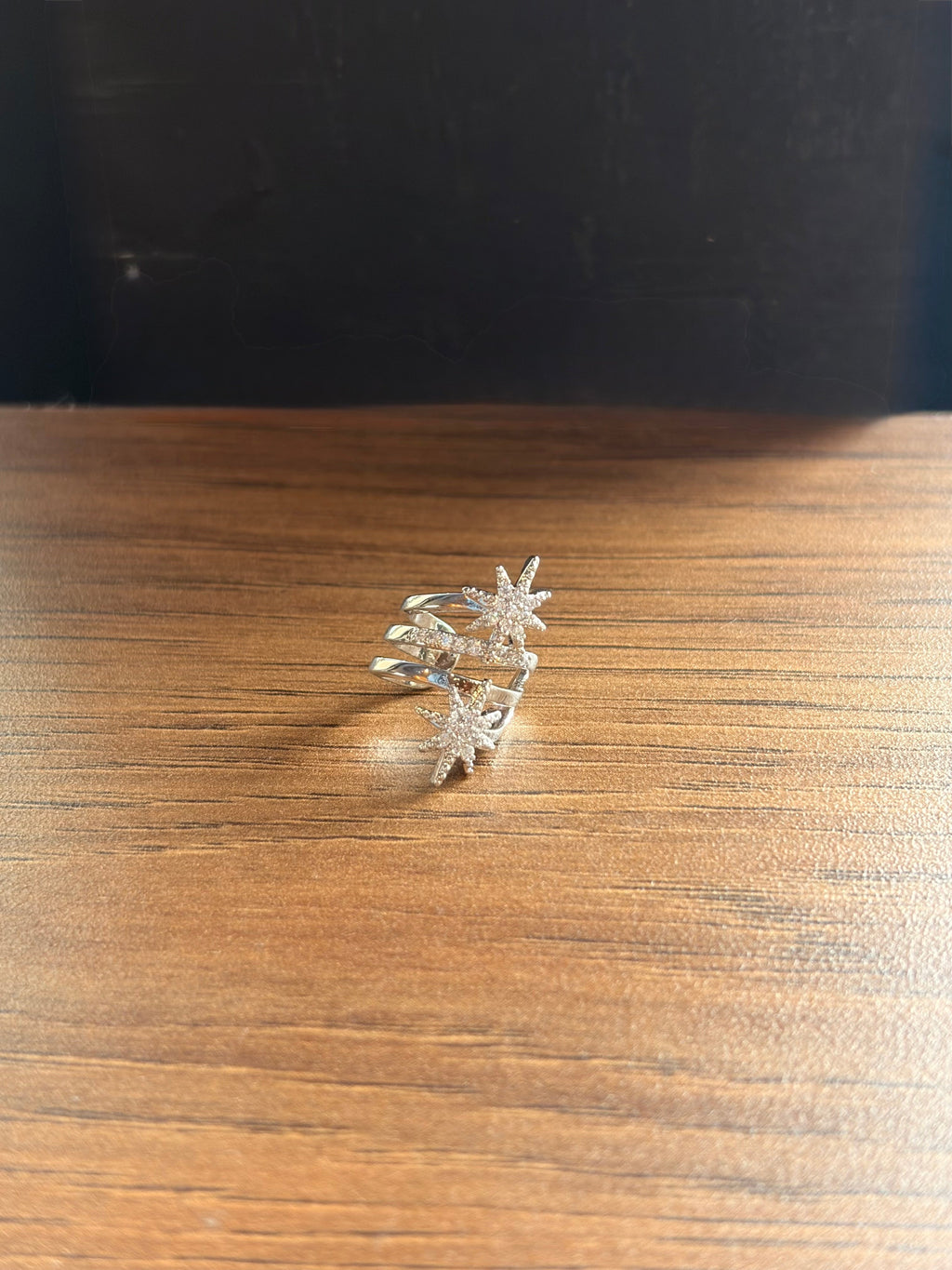 Twin Star Earcuff