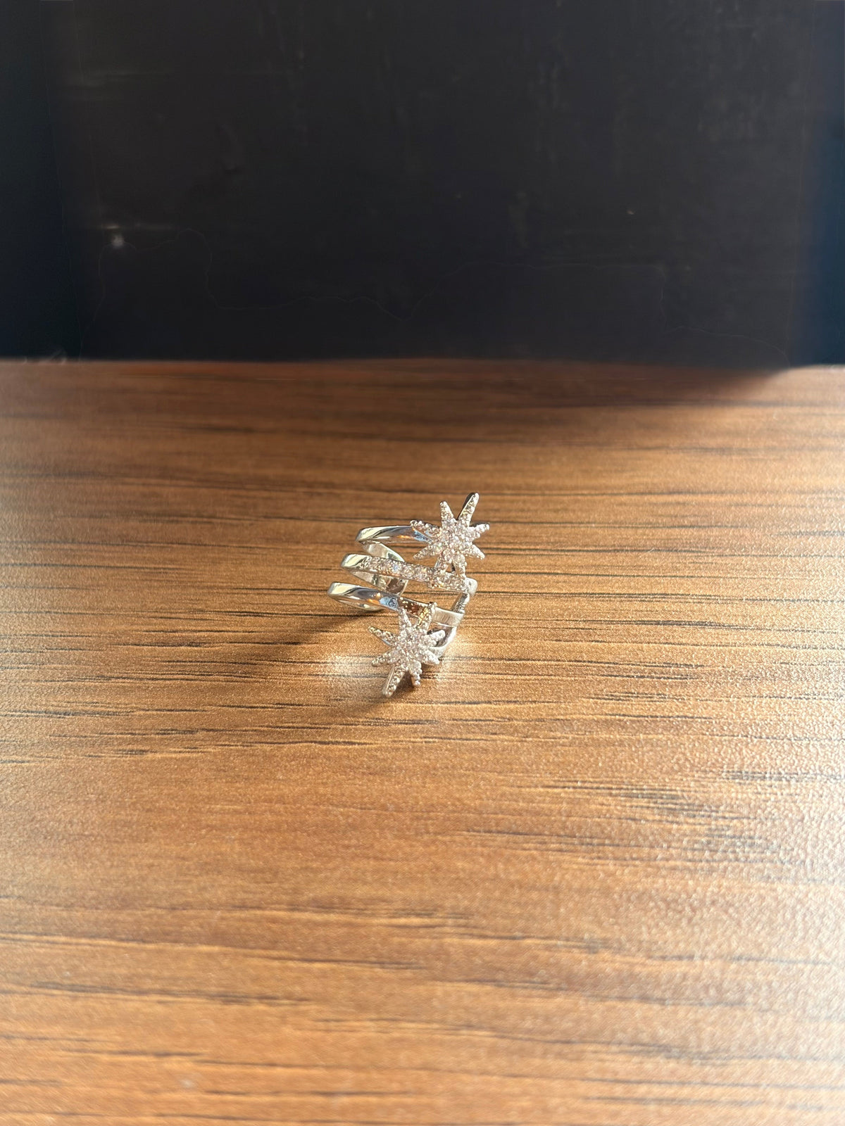 Twin Star Earcuff