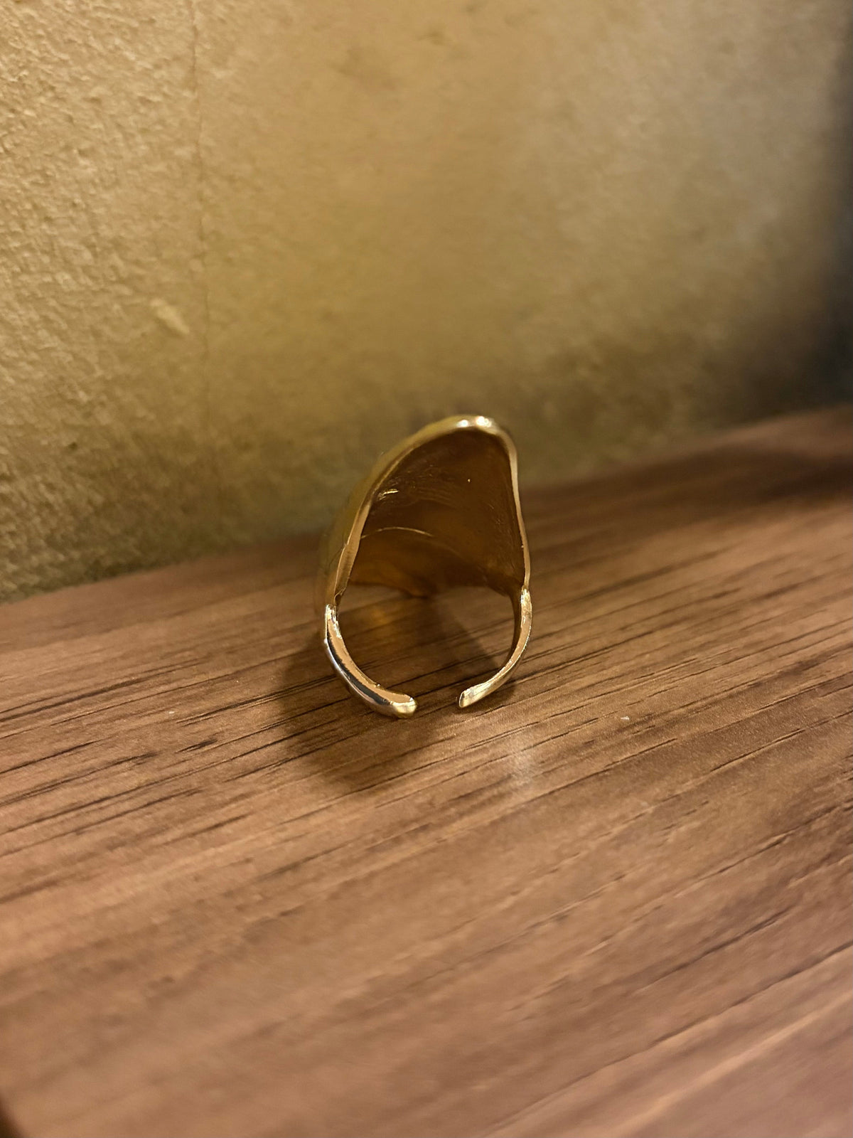 Rustic Knuckle Armour